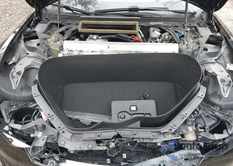 2021 Tesla Model S Plaid Tri Motor All-Wheel Drive z USA, uszkodzony, nr VIN 5YJSA1E6XMF431817